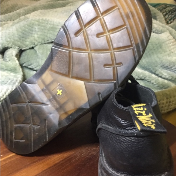 Vintage Non-slip Dr. Martens Ankle Boot - Picture 5 of 6